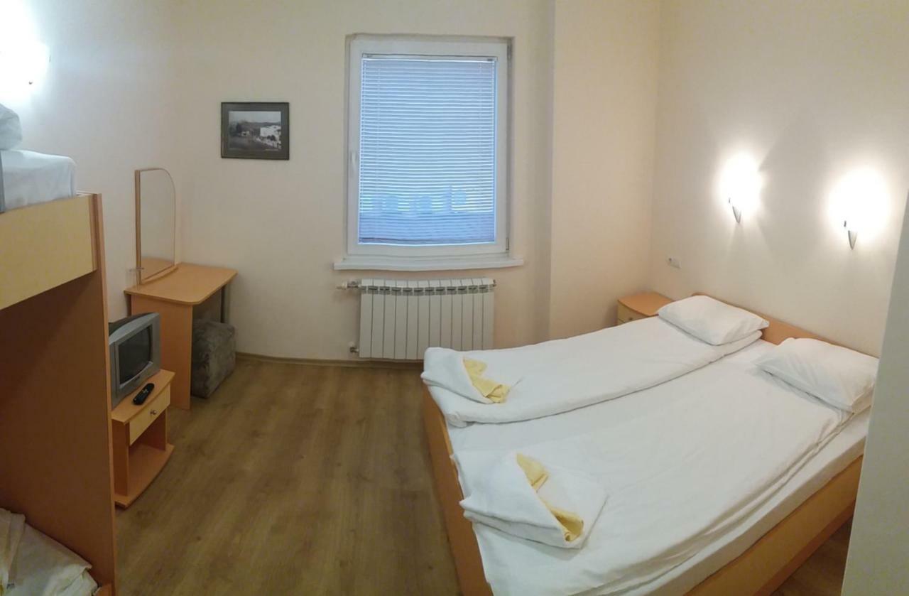 Comfort Guest House Samokov Habitación foto